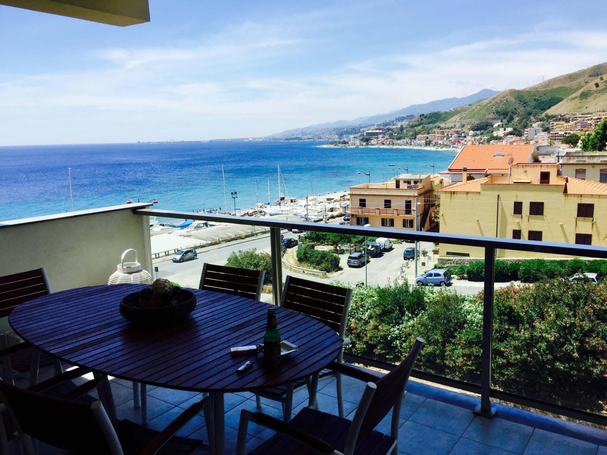 Luxury Apartment Messina Værelse billede